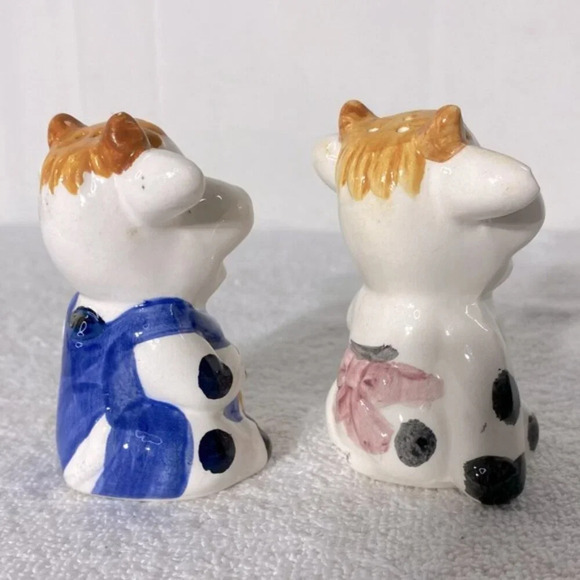 Vintage Ceramic Cow Salt & Pepper Shakers - Picture 3 of 8